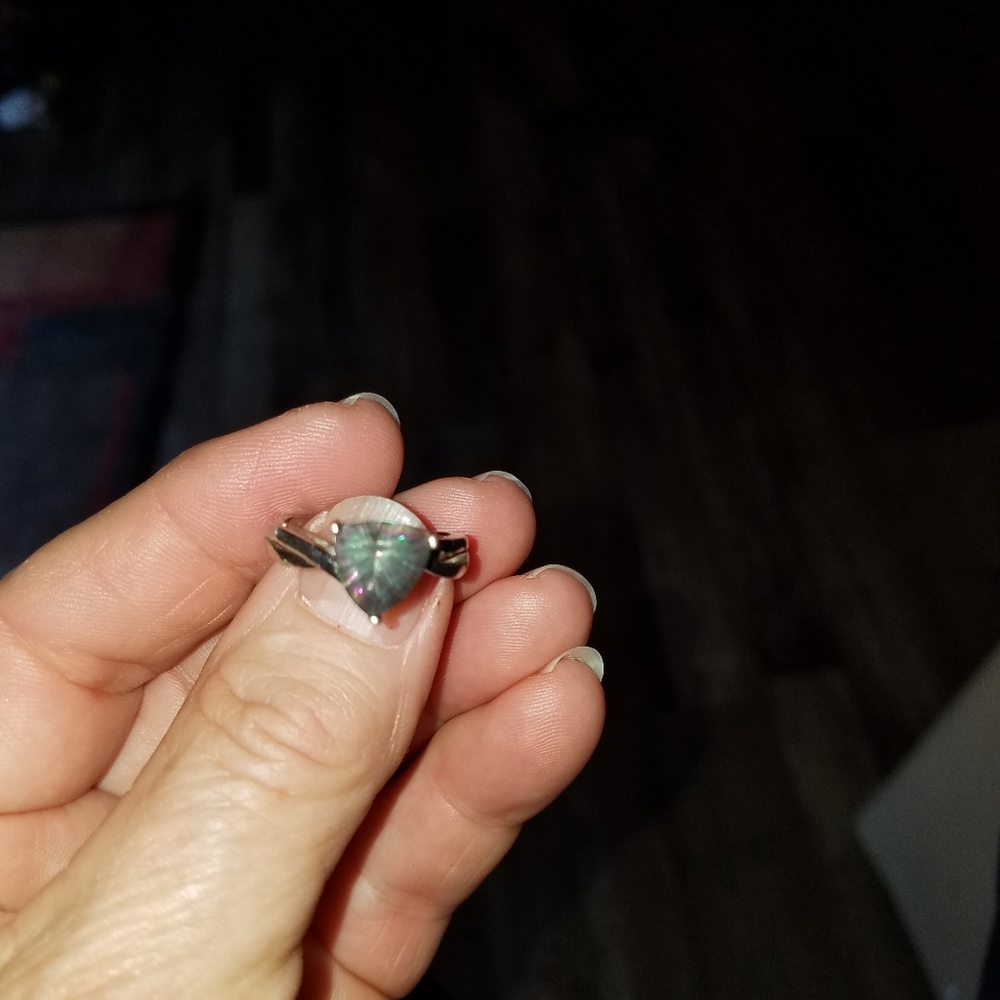 Ladies Ring - Picture 3 of 3